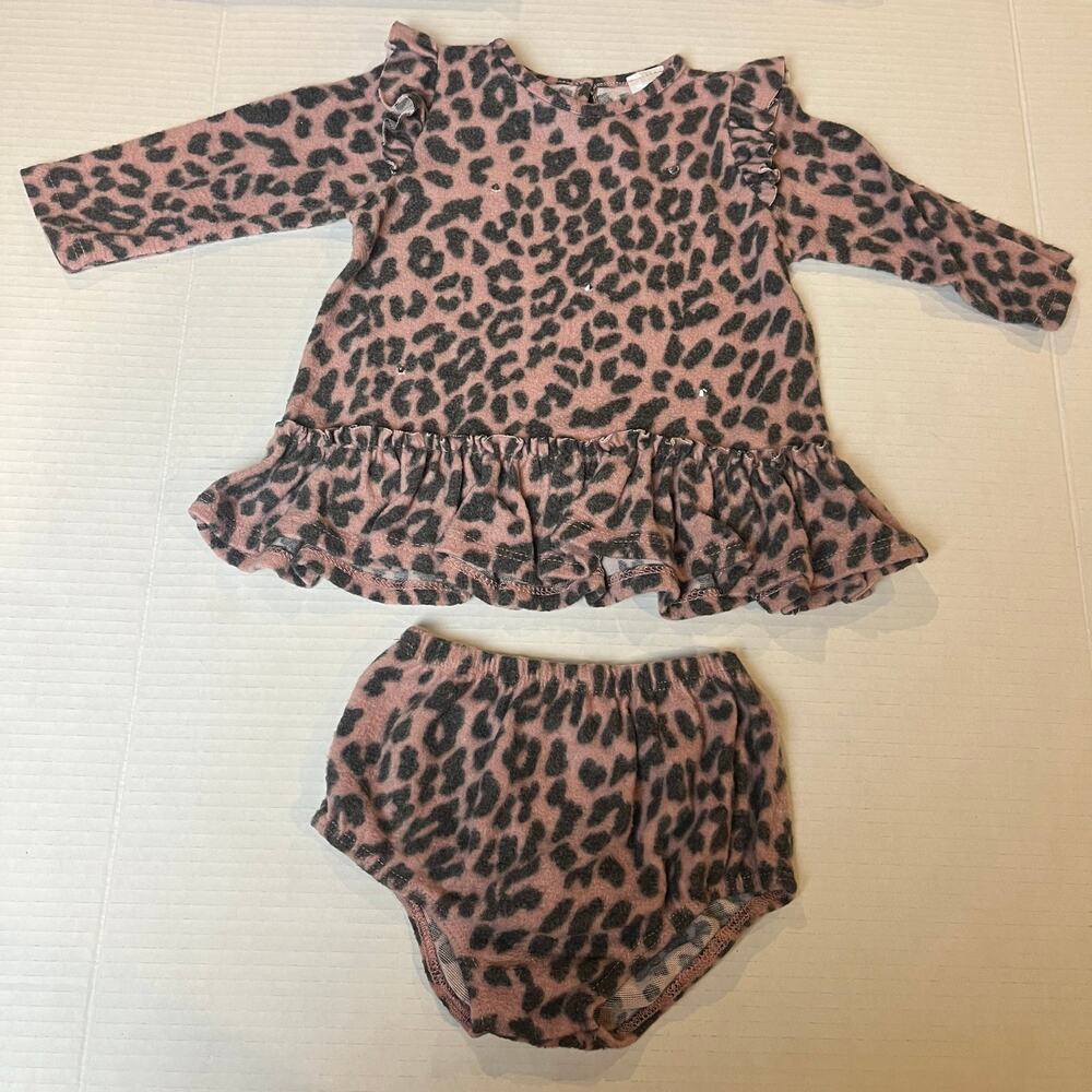 Little Mass Baby Girl 12 month Romper Set Outfit  Long Sleeve Top Diaper Cover